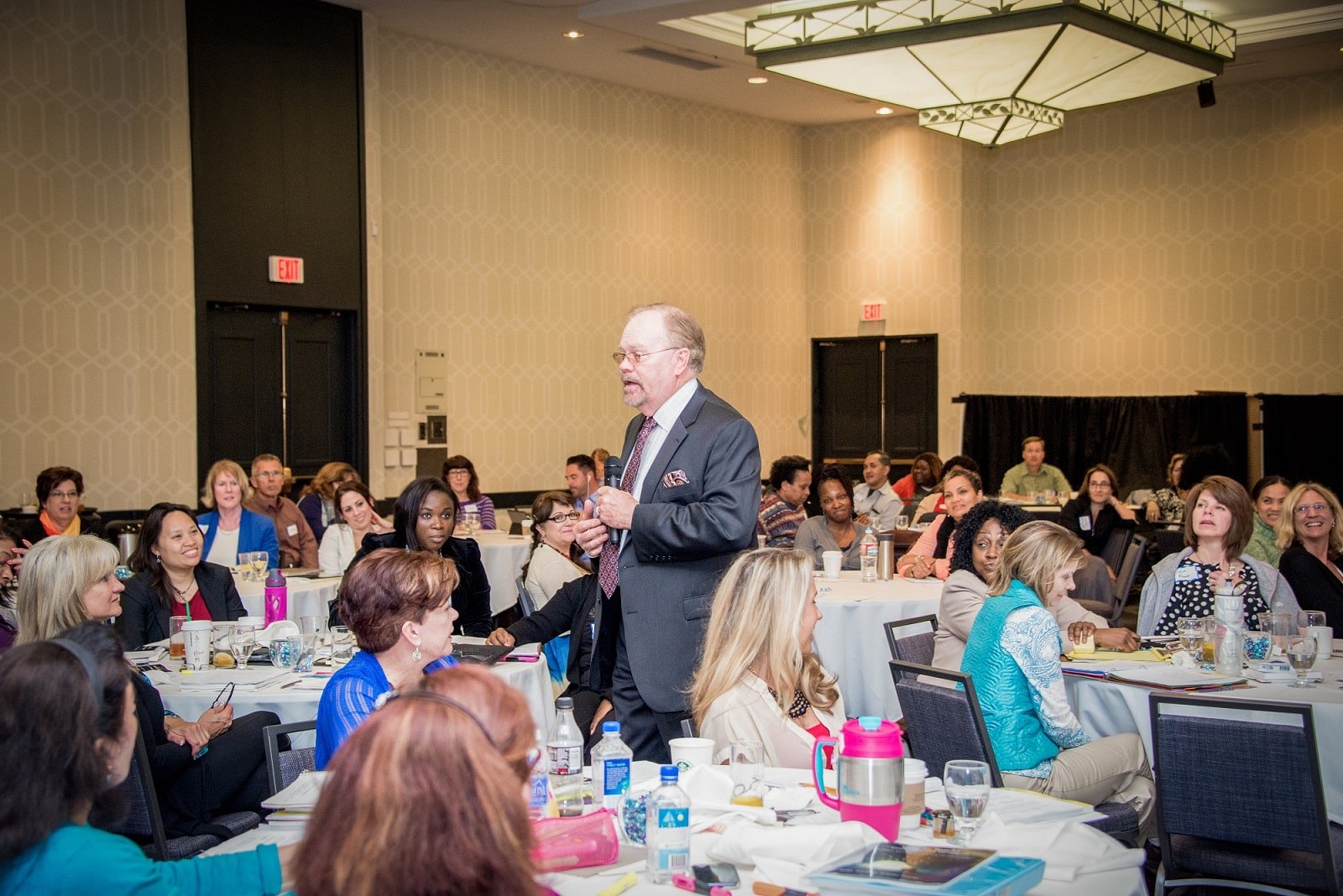 Jim Bob Solsbery presenting to a room of educators